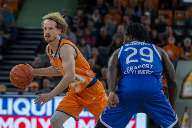 也激发了球 也激发了球